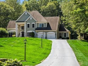 9 Auburn Rd, Millbury MA 01527
