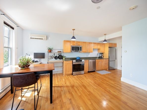 432 Norfolk Street 4G, Somerville MA 02143