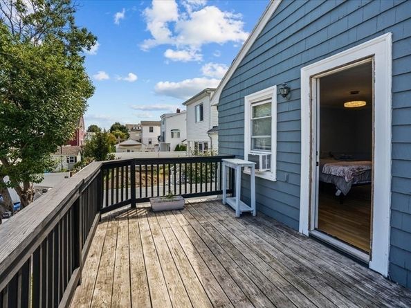 18 Bickford Ave, Revere MA 02151