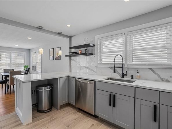 18 Bickford Ave, Revere MA 02151