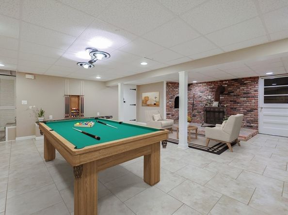 6 Westfield Dr., Holliston MA 01746