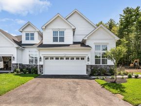 12 Hope Lane 14, Boxford MA 01921