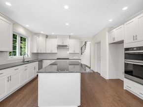 12 Hope Lane 14, Boxford MA 01921
