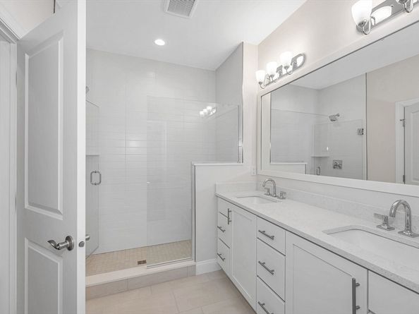 12 Hope Lane 14, Boxford MA 01921
