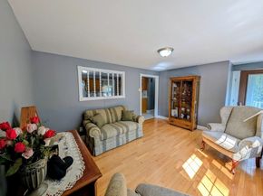 10 Harrington Rd, Charlton MA 01507