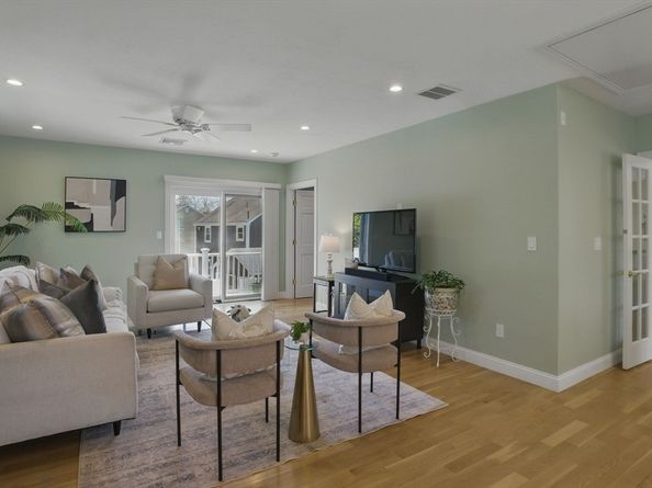 11 Fuller Brook Avenue, Needham MA 02492