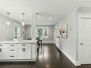 9 Rustic Rd, Stoneham MA 02180