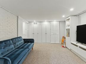9 Rustic Rd, Stoneham MA 02180