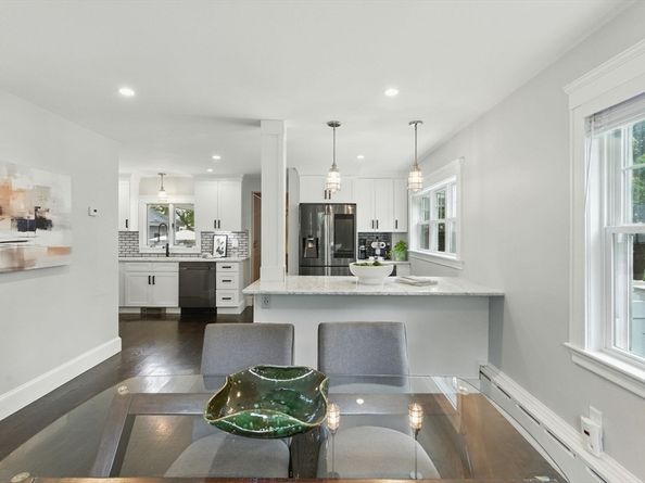 9 Rustic Rd, Stoneham MA 02180
