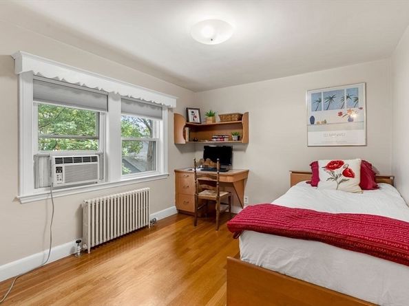 30 Kings Beach Ter, Swampscott MA 01907