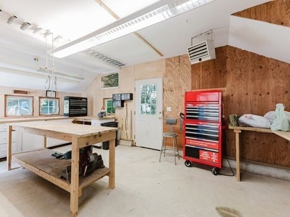 22 Allen St, Marion MA 02738