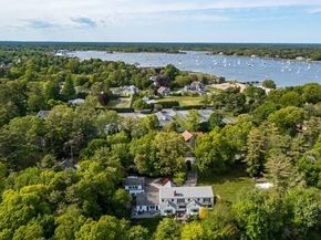 22 Allen St, Marion MA 02738