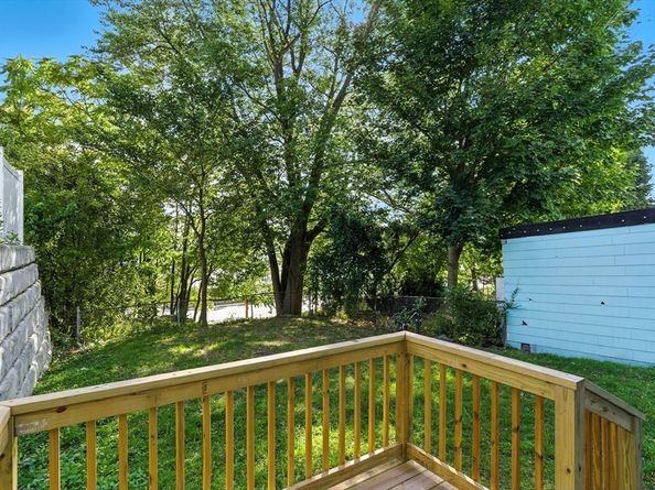 17 Suffolk St, Chelsea MA 02150