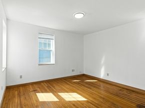 17 Suffolk St, Chelsea MA 02150