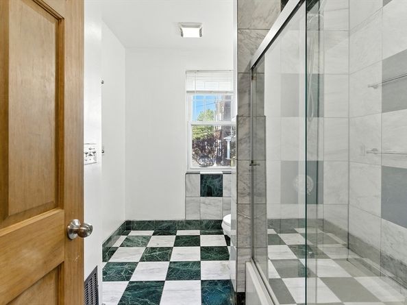 17 Suffolk St, Chelsea MA 02150