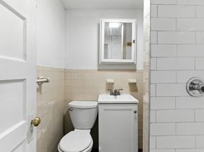 17 Suffolk St, Chelsea MA 02150