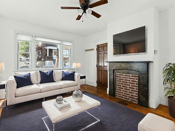 17 Suffolk St, Chelsea MA 02150
