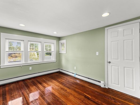 386 Morton St, Stoughton MA 02072