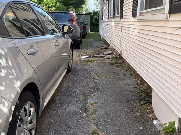 54 Chatham St, Worcester MA 01609