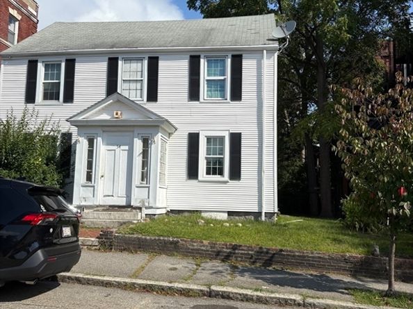 54 Chatham St, Worcester MA 01609