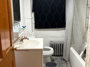 54 Chatham St, Worcester MA 01609