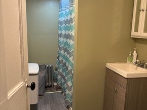 54 Chatham St, Worcester MA 01609