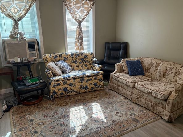 54 Chatham St, Worcester MA 01609