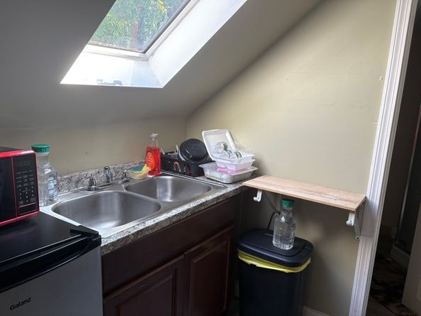 54 Chatham St, Worcester MA 01609