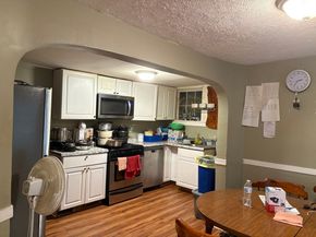 54 Chatham St, Worcester MA 01609