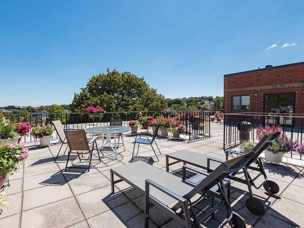 975 Massachusetts Ave 102, Arlington MA 02476