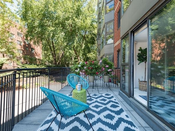 975 Massachusetts Ave 102, Arlington MA 02476