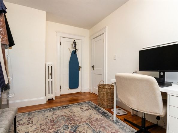 33 Pierce Ave, Boston MA 02122