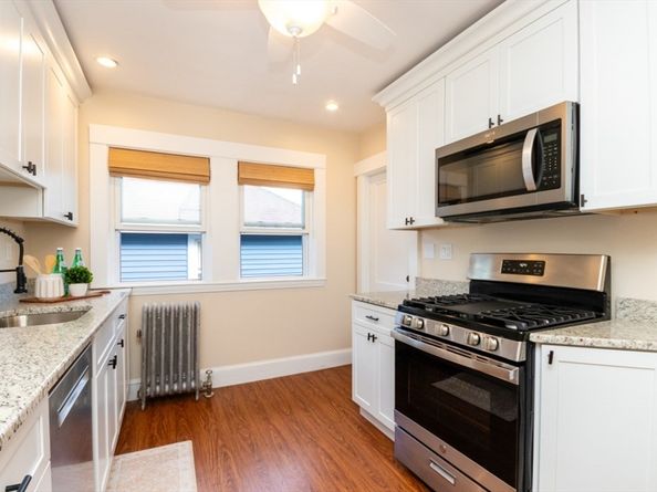 33 Pierce Ave, Boston MA 02122
