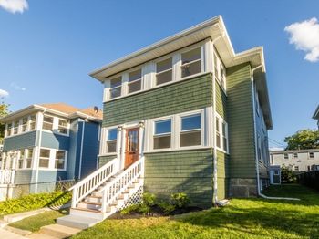 33 Pierce Ave
