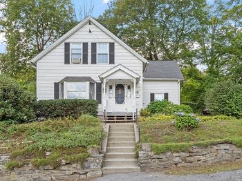 18 Brown St