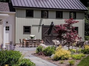 16 Pinecroft Rd, Weston MA 02493