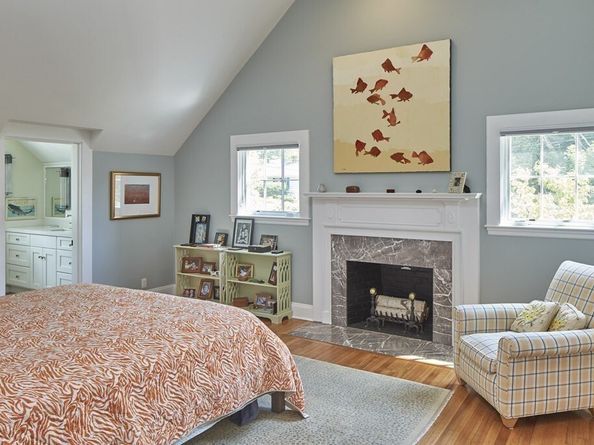 16 Pinecroft Rd, Weston MA 02493