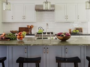 16 Pinecroft Rd, Weston MA 02493