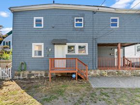 211 Burrill St, Swampscott MA 01907