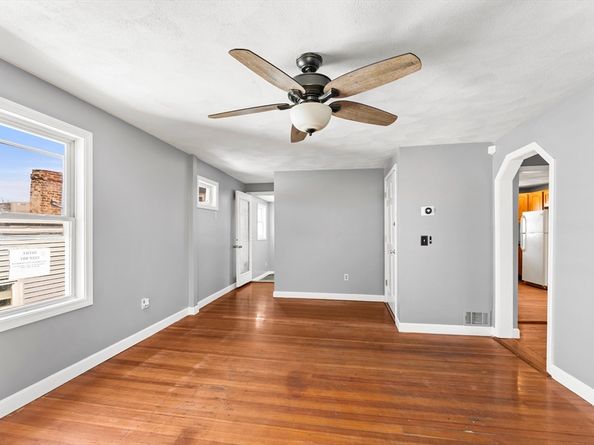 211 Burrill St, Swampscott MA 01907