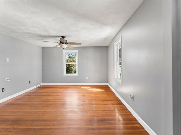 211 Burrill St, Swampscott MA 01907