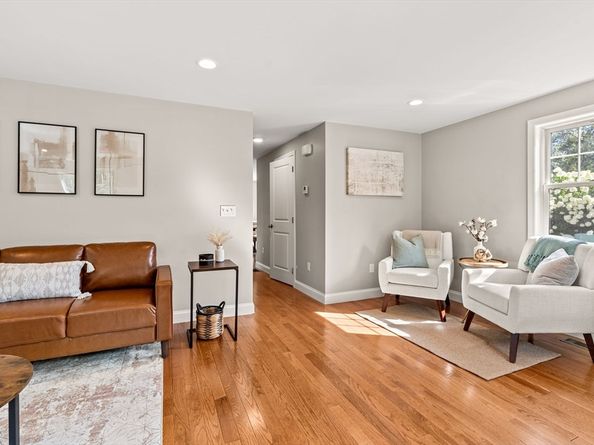 16 Water Street, Tewksbury MA 01876