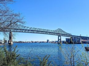 89 Pearl St 7, Chelsea MA 02150