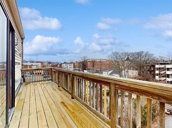 89 Pearl St 7, Chelsea MA 02150