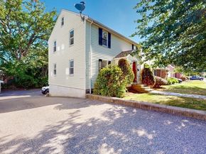 126-128 Washington Ave, Waltham MA 02453