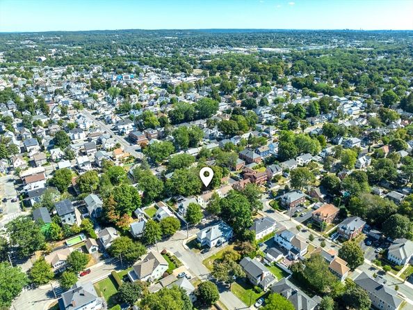 126-128 Washington Ave, Waltham MA 02453