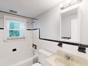 126-128 Washington Ave, Waltham MA 02453