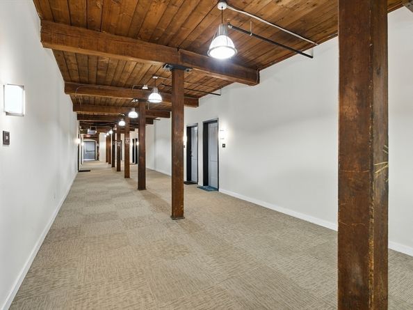 55 Sterling St 306, Clinton MA 01510