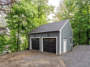 16 Summit St 16R, Newton MA 02458
