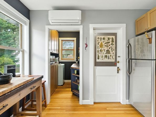 96 Ardale St 2, Boston MA 02131
